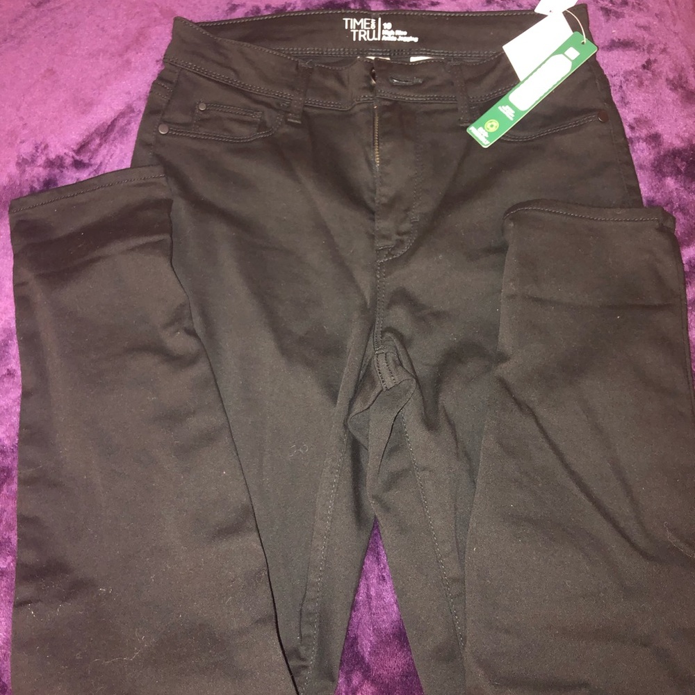 Black jeggings